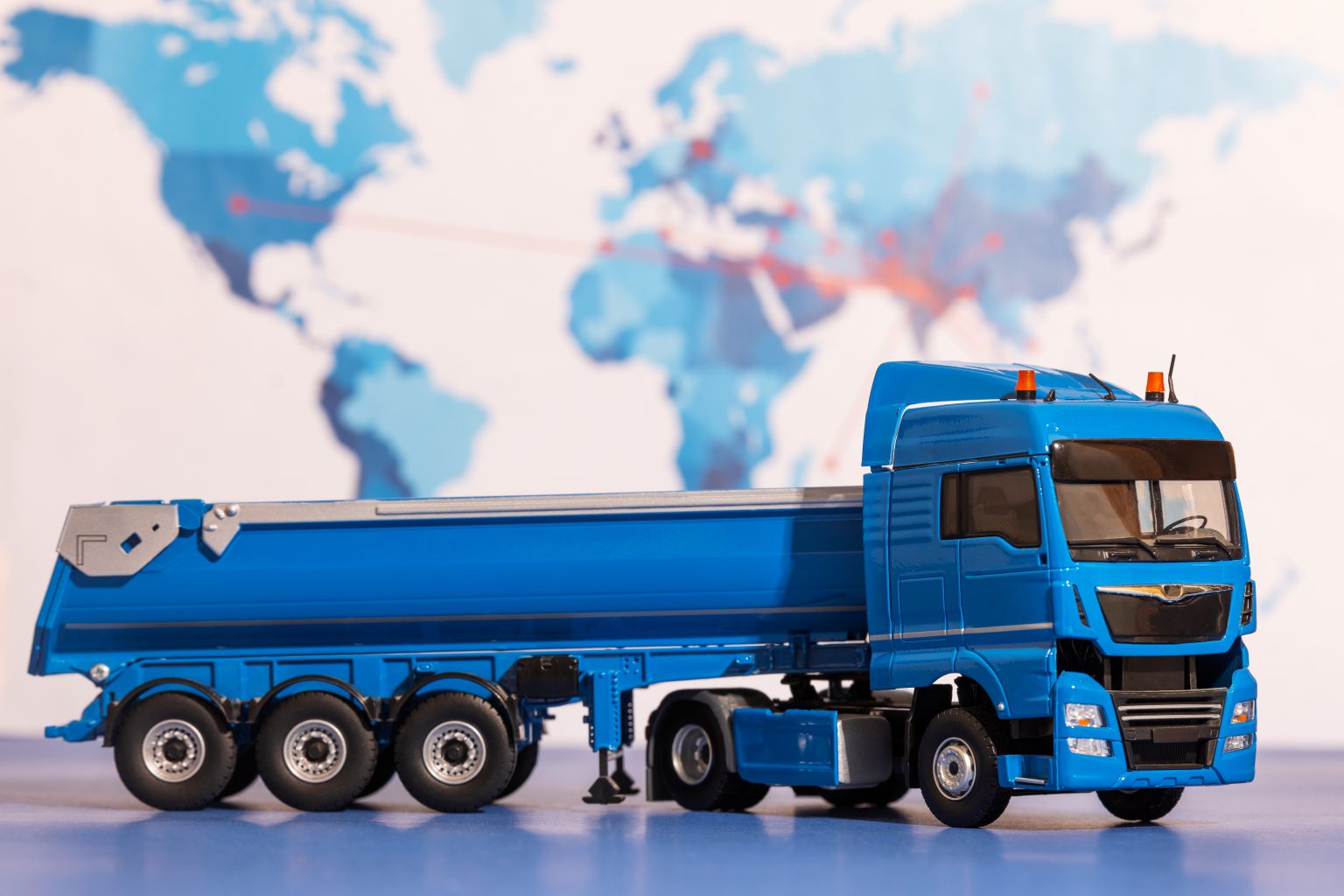 Convocatoria pública para contratación de transporte y logística
